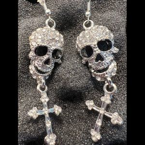 Skull & Cross Sparkly earrings. Skull eyes and mouth are see through not solid